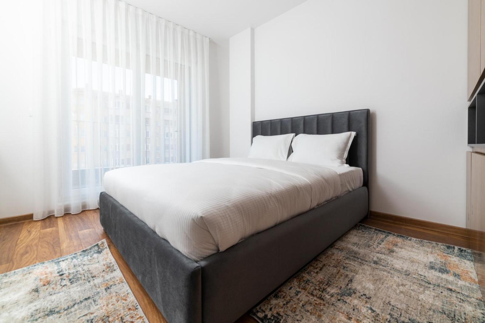 Emery Apartments Приштина Екстер'єр фото
